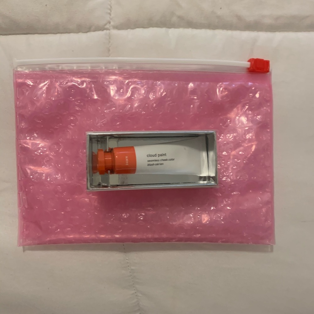 Glossier Cloud Paint